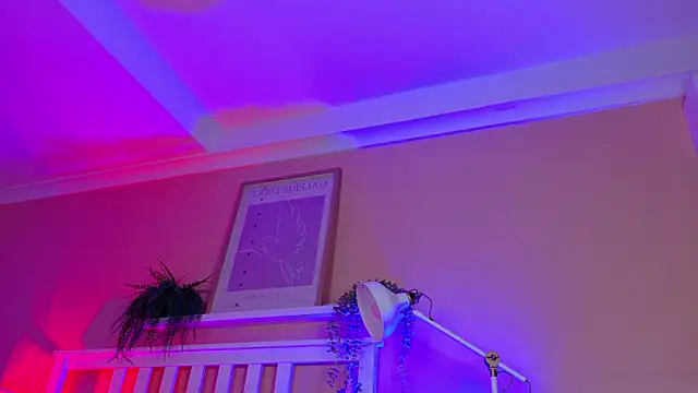 ParisFox  online show from March 23, 8:13 pm