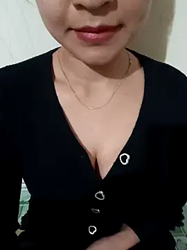 Snapshot of AssAsiancute chatting on January 13, 4:41 pm AssAsiancute online show from January 13, 4:41 pm