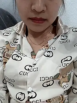 Snapshot of AssAsiancute chatting on January 27, 1:19 pm AssAsiancute online show from January 27, 1:19 pm