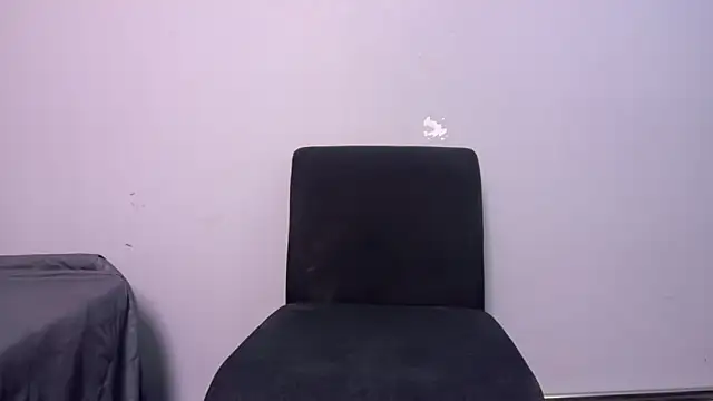 Snapshot of nethmisanjanaa chatting on February 23, 4:26 pm nethmisanjanaa online show from February 23, 4:26 pm