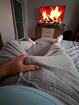 KarlosCarutox online show from December 1, 1:49 pm