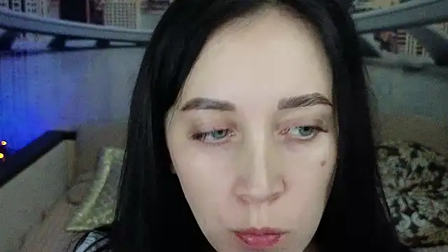 MonikaSweetXXX online show from December 14, 3:04 pm