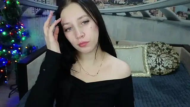 MonikaSweetXXX online show from January 6, 9:22 pm