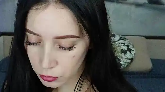 MonikaSweetXXX online show from January 18, 7:15 pm