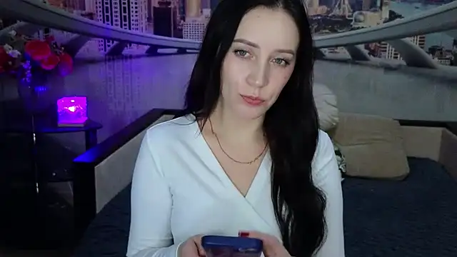 MonikaSweetXXX online show from March 18, 12:05 am