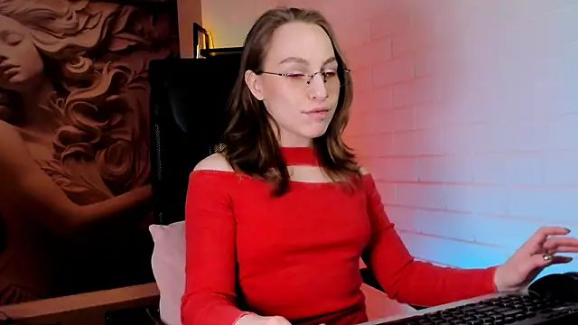 Snapshot of AphexQueen chatting on March 23, 10:19 am AphexQueen online show from March 23, 10:19 am