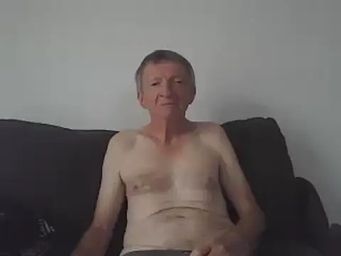 naturiste974 online show from March 15, 8:26 am