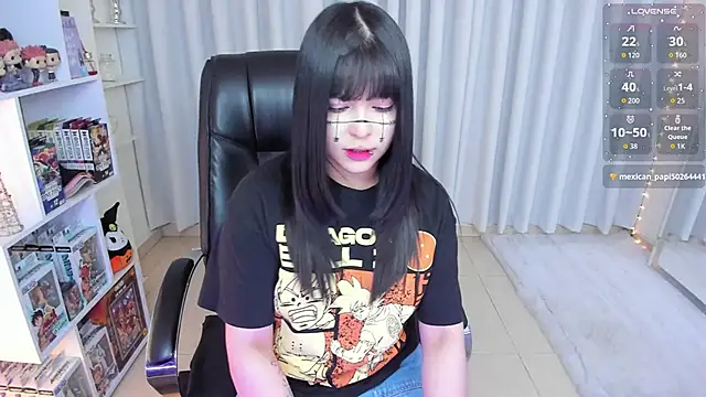 misshoneyxxx online show from November 7, 4:45 am