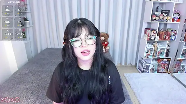 misshoneyxxx online show from March 23, 2:26 am