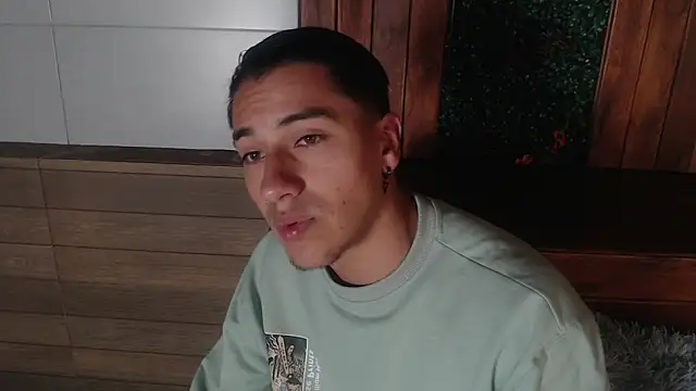 Snapshot of Andy_Joy_ chatting on November 3, 11:33 am Andy Joy online show from November 3, 11:33 am