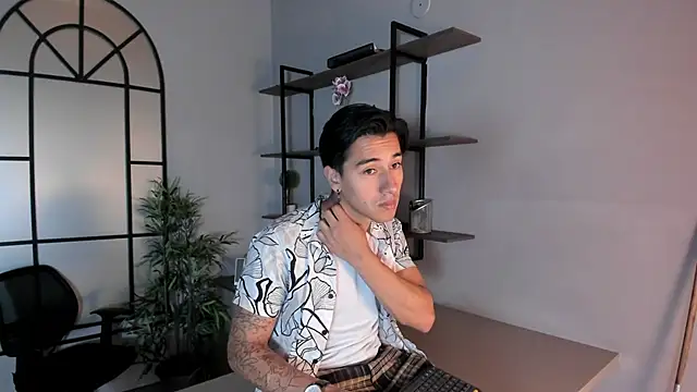 Snapshot of Andy_Joy_ chatting on November 26, 11:44 am Andy Joy online show from November 26, 11:44 am