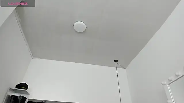 Kathia Armstrong online show from December 26, 1:21 pm