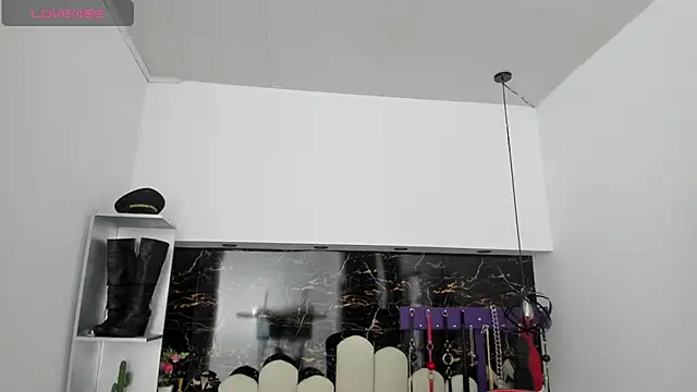 Kathia Armstrong online show from December 28, 12:24 pm