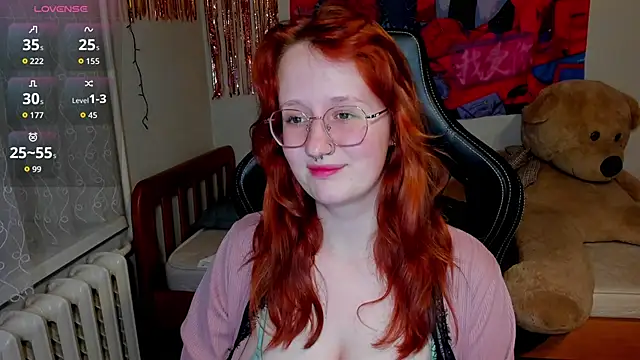 Snapshot of KrisTyBooBsin chatting on February 7, 4:33 pm KrisTyBooBsin online show from February 7, 4:33 pm