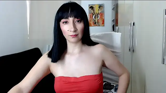 Snapshot of Laura-pervert chatting on January 31, 10:10 pm Laura-pervert online show from January 31, 10:10 pm