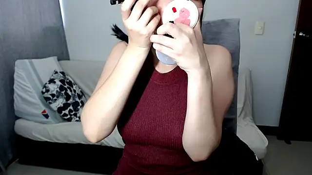 Laura-pervert online show from July 5, 9:33 pm