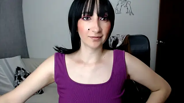 Laura-pervert online show from July 12, 12:01 am