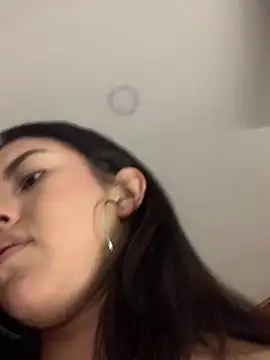 Snapshot of emily_22x chatting on March 7, 1:42 am emily 22x online show from March 7, 1:42 am