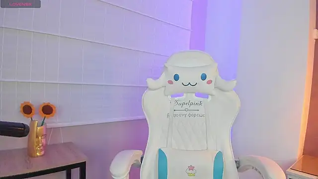 Amber villalobos  online show from March 14, 3:48 am