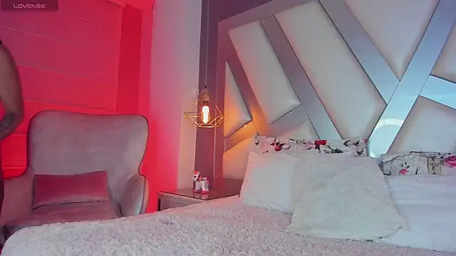 Amber villalobos  online show from December 5, 10:13 am