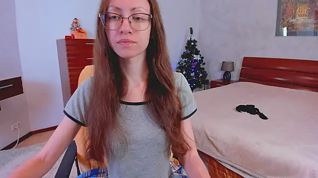 Pantyhose Mila online show from December 16, 8:03 pm