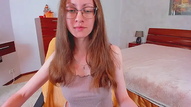 Snapshot of Pantyhose_Mila chatting on March 6, 12:29 am Pantyhose Mila online show from March 6, 12:29 am