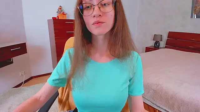 Snapshot of Pantyhose_Mila chatting on March 19, 8:57 pm Pantyhose Mila online show from March 19, 8:57 pm