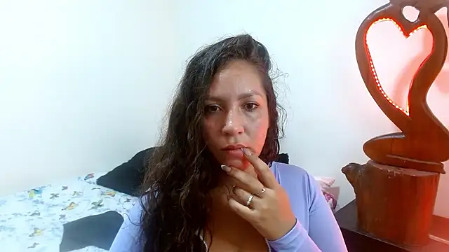 naihroby online show from December 1, 11:36 pm
