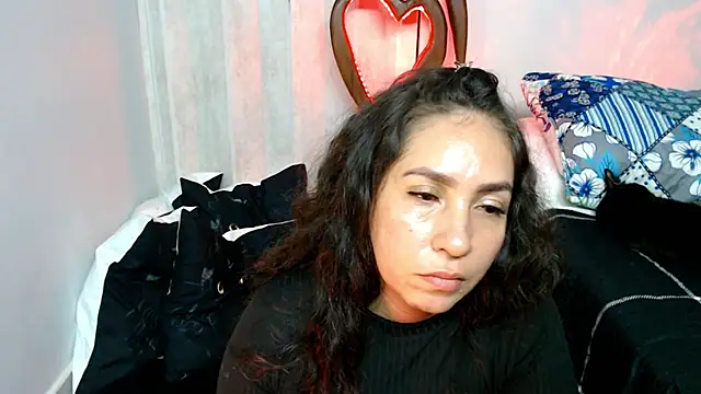 naihroby online show from April 28, 5:01 am