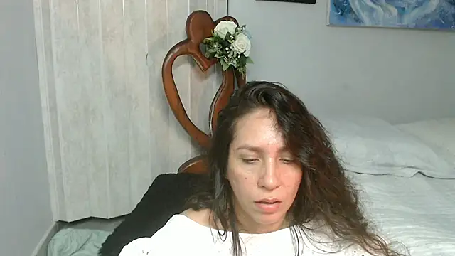 naihroby online show from July 7, 7:23 am