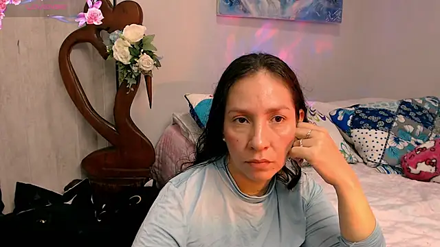 naihroby online show from July 24, 12:52 am