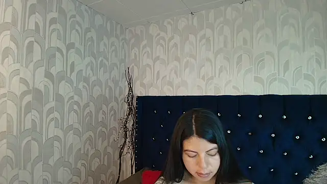 Snapshot of CarolineBrunx chatting on March 25, 7:09 pm CarolineBrunx online show from March 25, 7:09 pm