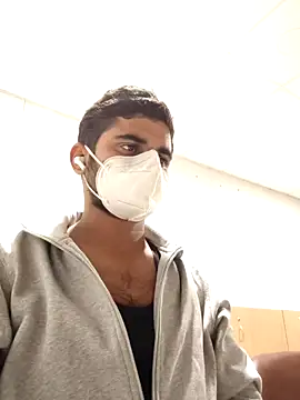 Ishan003 online show from December 19, 4:57 pm