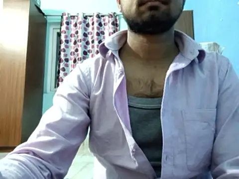 Ishan003 online show from January 17, 2:11 pm