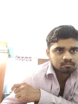 Ishan003 online show from April 24, 2:14 am