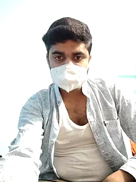 Ishan003 online show from May 9, 6:35 pm