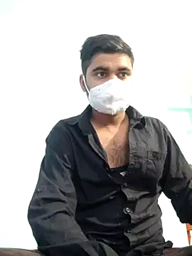 Ishan003 online show from May 24, 1:21 am