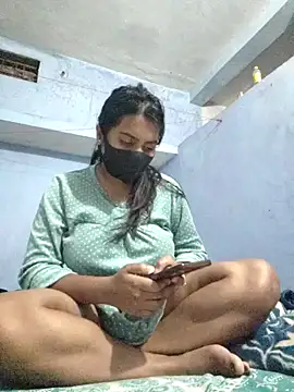 Snapshot of Priya_Strip chatting on January 24, 8:34 am Priya Strip online show from January 24, 8:34 am