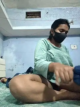 Snapshot of Priya_Strip chatting on February 20, 7:19 pm Priya Strip online show from February 20, 7:19 pm