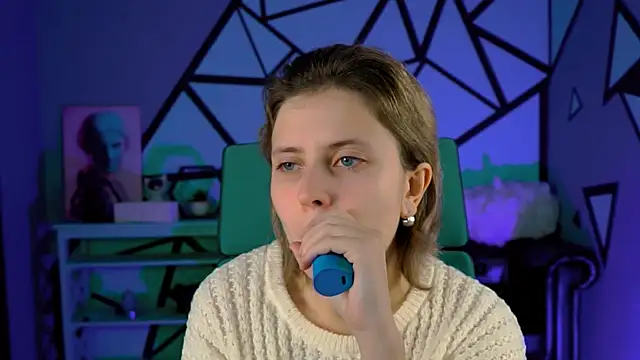 LolaAsmus online show from December 4, 5:11 pm