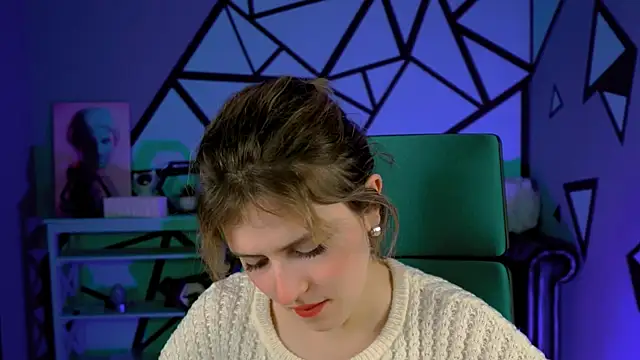 LolaAsmus online show from December 4, 11:24 pm