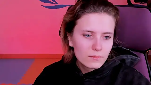 LolaAsmus online show from December 15, 5:02 am