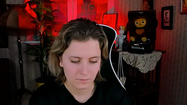 LolaAsmus online show from December 21, 9:01 am
