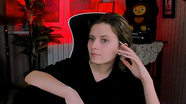 LolaAsmus online show from December 21, 12:06 pm