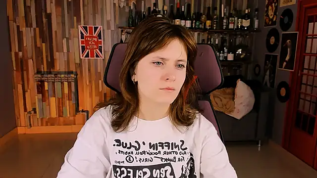 Snapshot of LolaAsmus chatting on November 21, 5:06 am LolaAsmus online show from November 21, 5:06 am