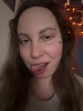 Snapshot of Yanacool007 chatting on February 18, 9:05 am Yanacool007 online show from February 18, 9:05 am