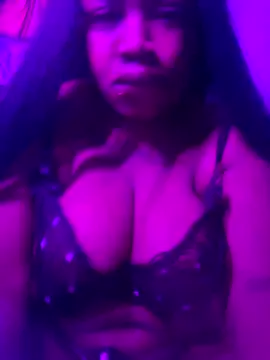 Gripperke00 online show from February 6, 12:00 am