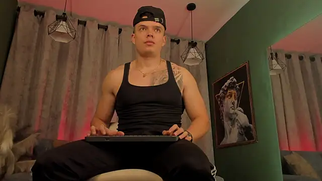 Jake Tylerr  online show from June 17, 2:18 pm
