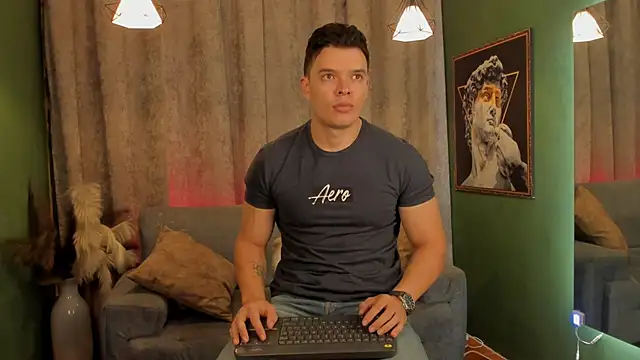 Jake Tylerr  online show from July 12, 5:15 pm