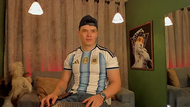Jake Tylerr  online show from July 15, 11:32 pm